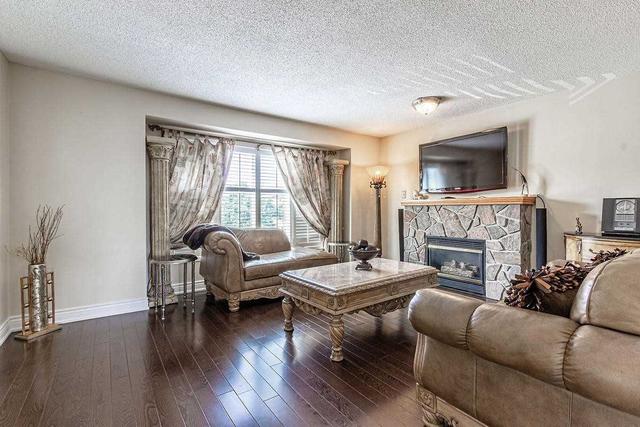 85 Forestgrove Circ, House detached with 3 bedrooms, 4 bathrooms and 5 parking in Brampton ON | Image 36