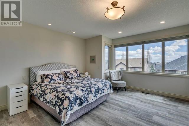 544 Evergreen Circle Sw, House detached with 4 bedrooms, 3 bathrooms and 4 parking in Calgary AB | Image 26