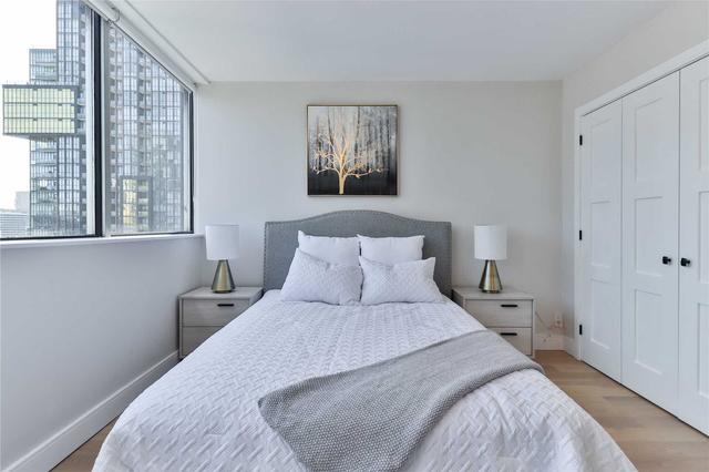 1504 - 914 Yonge St, Condo with 1 bedrooms, 1 bathrooms and 0 parking in Toronto ON | Image 11