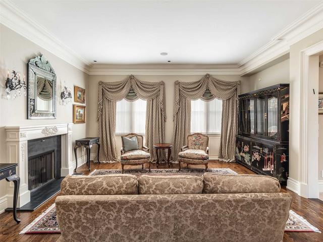 570 Bedford Park Ave, House detached with 4 bedrooms, 4 bathrooms and 6 parking in Toronto ON | Image 35