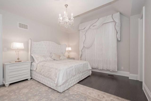 2162 Lillykin St, House detached with 4 bedrooms, 5 bathrooms and 4 parking in Oakville ON | Image 15