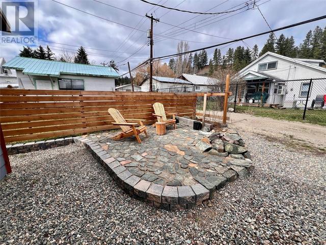 289 Allison Avenue, House detached with 2 bedrooms, 2 bathrooms and 1 parking in Princeton BC | Image 24