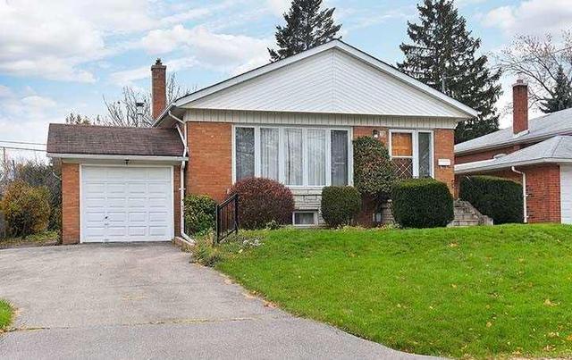 Upper - 19 Nashland Ave, House detached with 3 bedrooms, 1 bathrooms and 1 parking in Toronto ON | Image 1