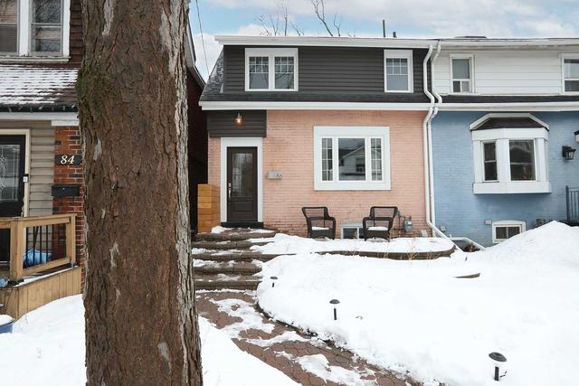 86 Oakcrest Ave, House semidetached with 3 bedrooms, 2 bathrooms and 0 parking in Toronto ON | Image 1
