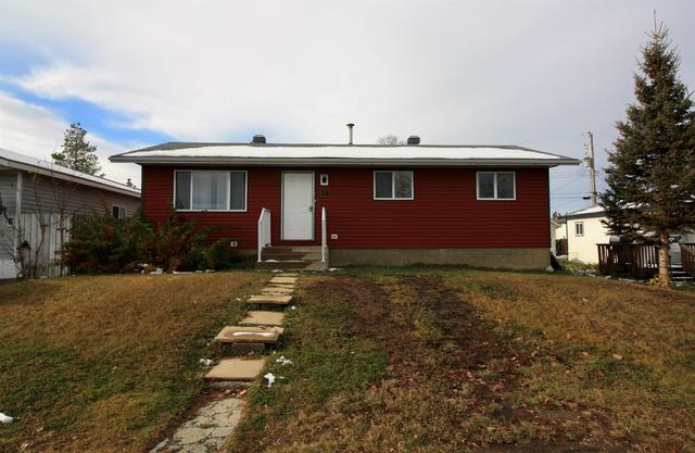 9904 105 Street, House detached with 3 bedrooms, 1 bathrooms and 2 parking in Mackenzie County AB | Image 8