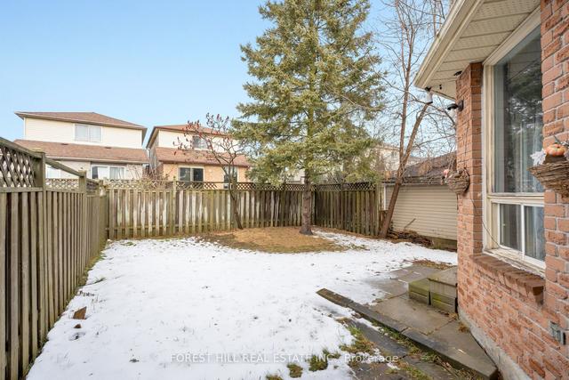 44 Glovers Rd, House detached with 3 bedrooms, 3 bathrooms and 2 parking in Oshawa ON | Image 30