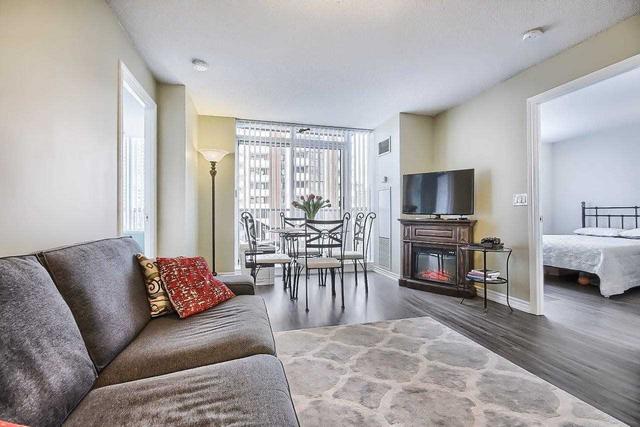 402 - 5 Michael Power St, Condo with 2 bedrooms, 2 bathrooms and 2 parking in Toronto ON | Image 17