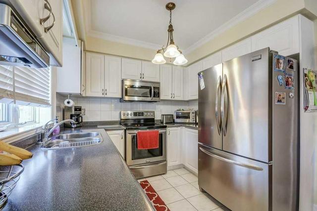 30 Gladstone Ave, House detached with 4 bedrooms, 3 bathrooms and 4 parking in Vaughan ON | Image 8