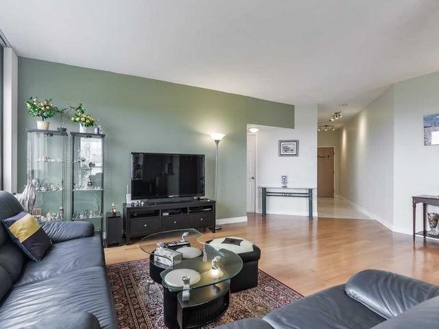 3609 - 5 Concorde Pl, Condo with 2 bedrooms, 2 bathrooms and 1 parking in Toronto ON | Image 5