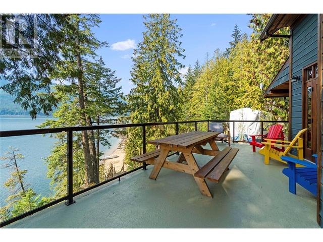 6 - 6432 Sunnybrae Canoe Point Road, House detached with 3 bedrooms, 2 bathrooms and 5 parking in Columbia Shuswap C BC | Image 53