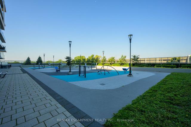 1208 - 2081 Fairview St, Condo with 2 bedrooms, 2 bathrooms and 1 parking in Burlington ON | Image 26