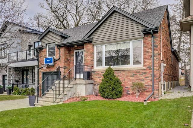 upper - 23 Woodland Park Rd, House detached with 3 bedrooms, 1 bathrooms and 3 parking in Toronto ON | Image 13