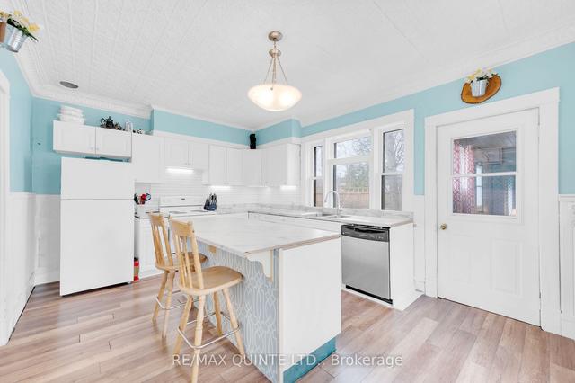 315 Arthur St, House detached with 3 bedrooms, 2 bathrooms and 8 parking in Tweed ON | Image 18