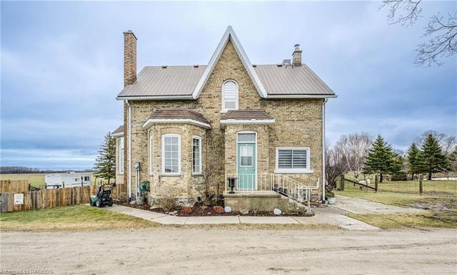 957 Bruce Road 23, House detached with 4 bedrooms, 2 bathrooms and null parking in Kincardine ON | Image 1