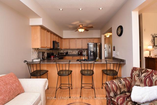 36 - 81 Valridge Dr, Townhouse with 3 bedrooms, 3 bathrooms and 2 parking in Hamilton ON | Image 7