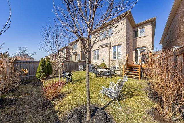 81 Riding Mountain Dr, House detached with 4 bedrooms, 3 bathrooms and 4 parking in Richmond Hill ON | Image 31