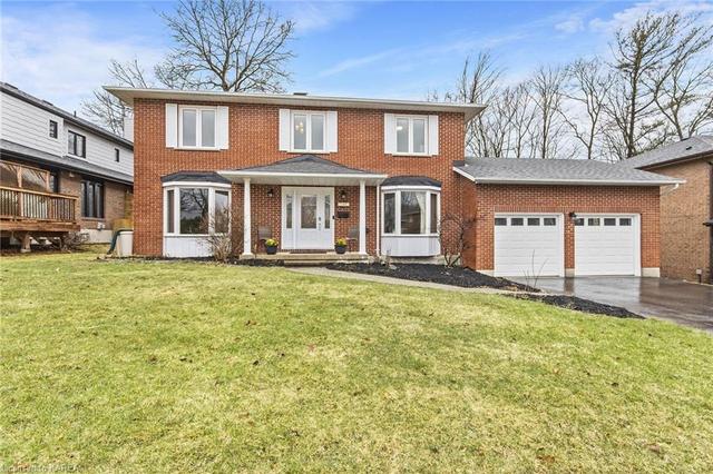 636 Rankin Crescent, House detached with 5 bedrooms, 3 bathrooms and 6 parking in Kingston ON | Image 12