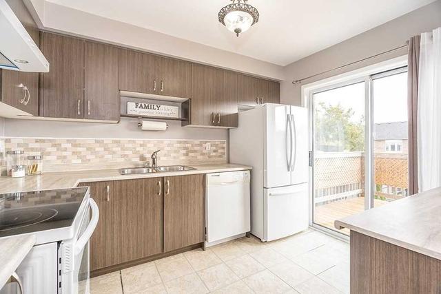 41 Gadwall Ave, House attached with 3 bedrooms, 3 bathrooms and 3 parking in Barrie ON | Image 14