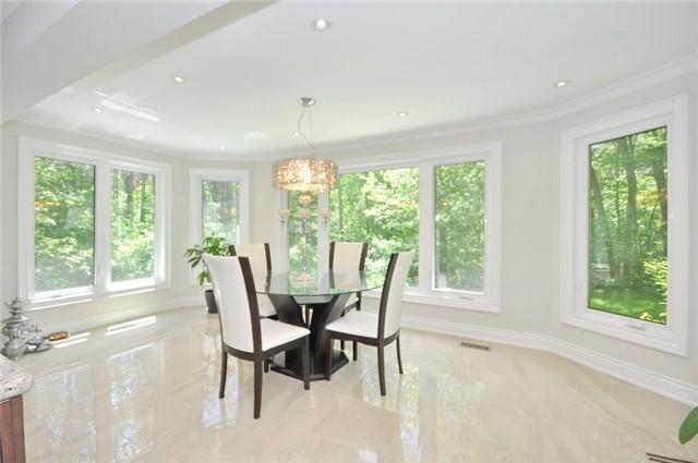 70 High Oak Tr, House detached with 4 bedrooms, 5 bathrooms and 9 parking in Richmond Hill ON | Image 14
