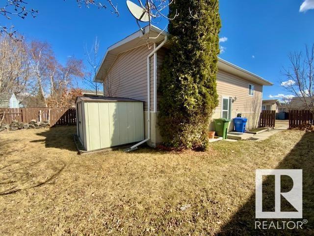 124 Cameron Cr, House detached with 3 bedrooms, 2 bathrooms and null parking in Wetaskiwin AB | Image 29