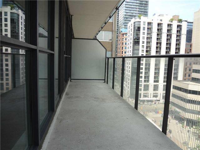 804 - 770 Bay St, Condo with 1 bedrooms, 1 bathrooms and null parking in Toronto ON | Image 12