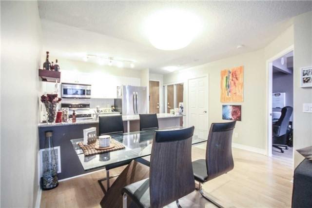 215 - 1730 Eglinton Ave E, Condo with 2 bedrooms, 2 bathrooms and 1 parking in Toronto ON | Image 8