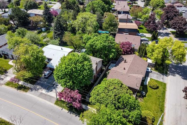 3114 Constitution Blvd, House detached with 4 bedrooms, 3 bathrooms and 5 parking in Mississauga ON | Image 35