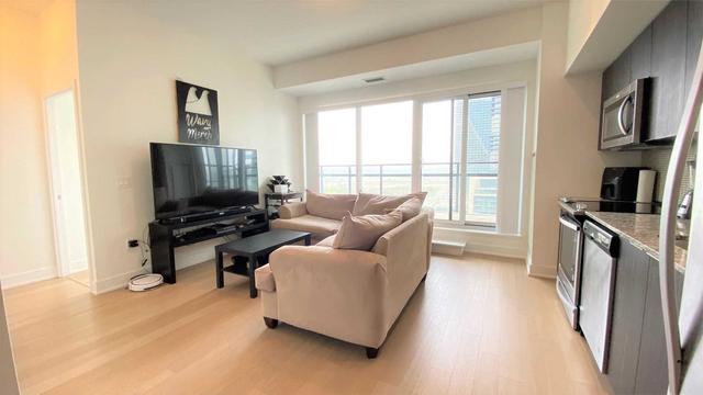 1313 - 30 Shore Breeze Dr, Condo with 2 bedrooms, 1 bathrooms and 1 parking in Toronto ON | Image 18