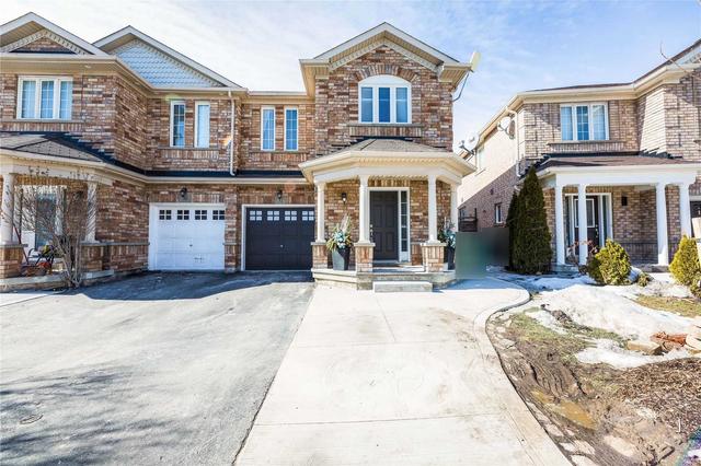 32 Crannyfield Dr, House semidetached with 4 bedrooms, 4 bathrooms and 3 parking in Brampton ON | Image 1
