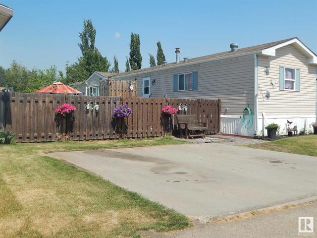 2712 Lakeside Dr Nw, Home with 3 bedrooms, 2 bathrooms and null parking in Edmonton AB | Card Image