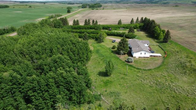 53 Range Road, House detached with 6 bedrooms, 3 bathrooms and 12 parking in Vermilion River County AB | Image 25