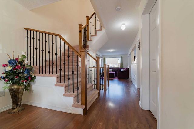 157 Thomas Ave, House attached with 3 bedrooms, 3 bathrooms and 2 parking in Brantford ON | Image 36