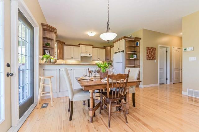 7456 Wellington 11 Rd, House detached with 2 bedrooms, 4 bathrooms and 8 parking in Mapleton ON | Image 7