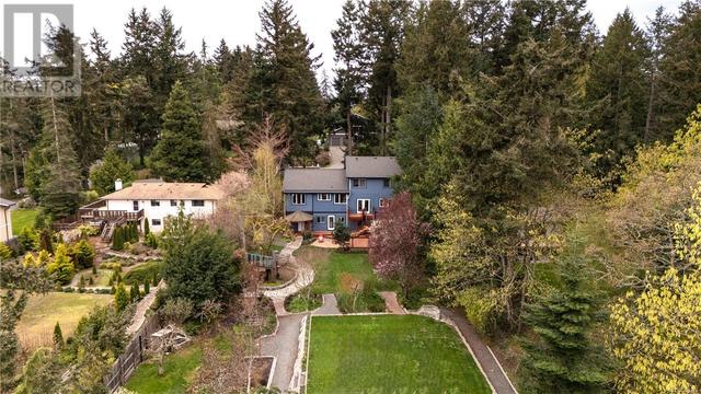 600 Cromar Rd, House detached with 5 bedrooms, 3 bathrooms and 4 parking in North Saanich BC | Image 27