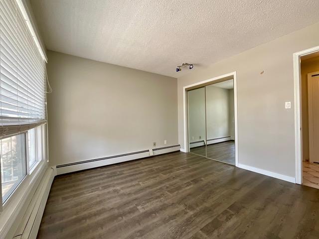 10 - 3402 Parkdale Boulevard Nw, Condo with 2 bedrooms, 1 bathrooms and 1 parking in Calgary AB | Image 12