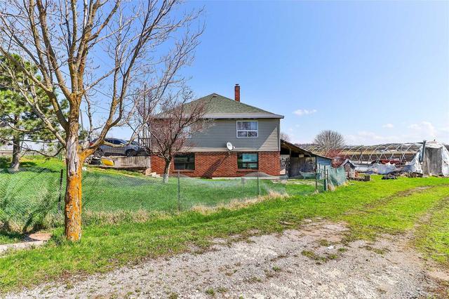 2747 Canal Rd, House detached with 3 bedrooms, 1 bathrooms and 4 parking in Bradford West Gwillimbury ON | Image 24
