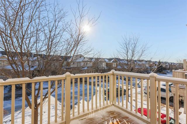 3163 Stornoway Circ, House attached with 2 bedrooms, 2 bathrooms and 3 parking in Oakville ON | Image 27