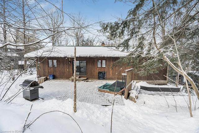 1291 Mount St Louis Road E, House detached with 3 bedrooms, 2 bathrooms and 6 parking in Oro Medonte ON | Image 29