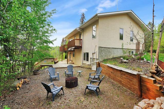 102 Meadow Drive, House detached with 5 bedrooms, 3 bathrooms and null parking in Clearwater County AB | Image 35