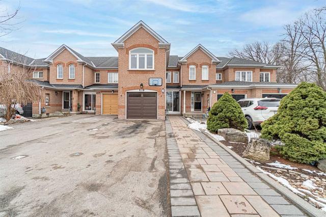 129 Parktree Dr, House attached with 3 bedrooms, 3 bathrooms and 4 parking in Vaughan ON | Image 1