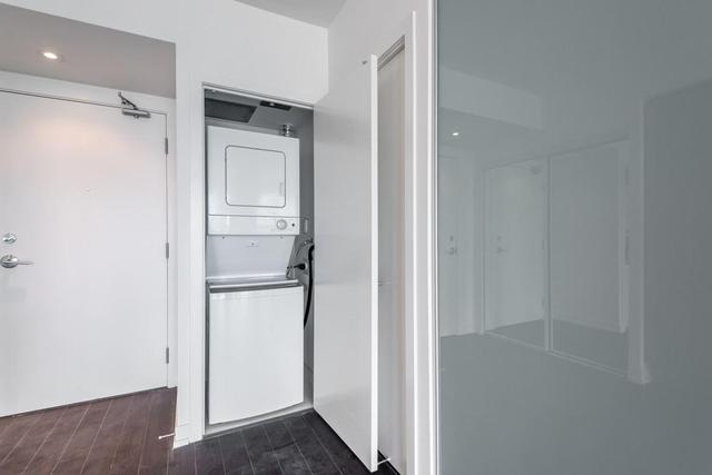 1107 - 85 Wood St, Condo with 1 bedrooms, 1 bathrooms and null parking in Toronto ON | Image 8