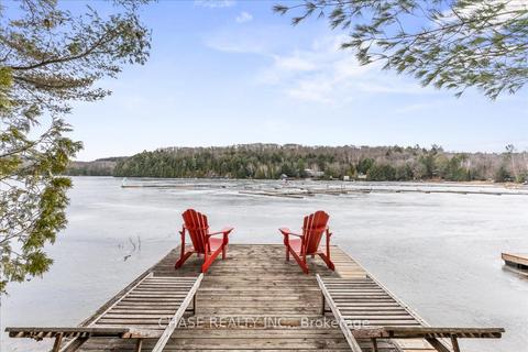 2076 Little Hawk Lake Rd, House detached with 2 bedrooms, 1 bathrooms and 11 parking in Algonquin Highlands ON | Card Image