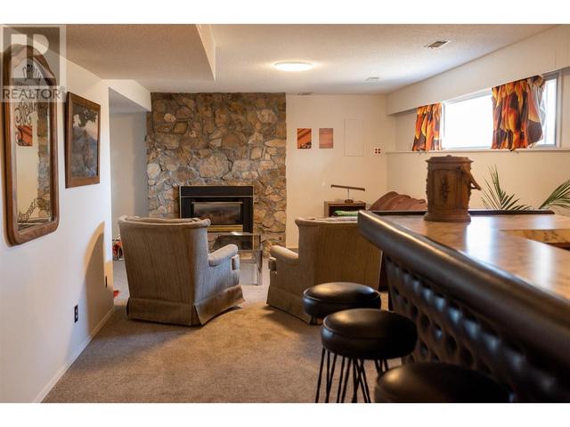 1738 Smithson Drive, House detached with 5 bedrooms, 2 bathrooms and null parking in Kelowna BC | Image 31
