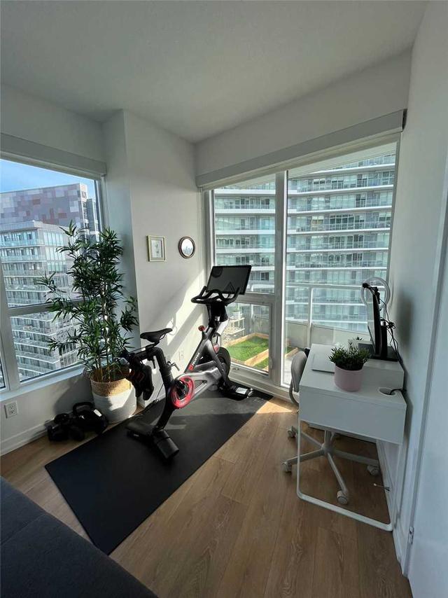 3005 - 115 Mcmahon Dr, Condo with 2 bedrooms, 1 bathrooms and 1 parking in Toronto ON | Image 26