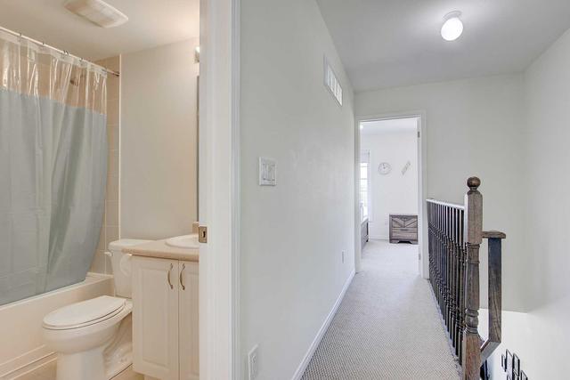 6 - 33 Island Rd, Townhouse with 3 bedrooms, 3 bathrooms and 1 parking in Toronto ON | Image 9