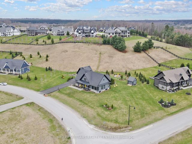 2 Thoroughbred Dr, House detached with 3 bedrooms, 3 bathrooms and 12 parking in Oro Medonte ON | Image 21
