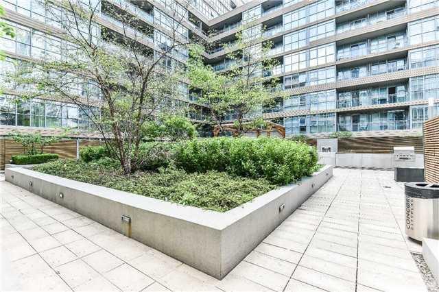 1810 - 15 Iceboat Terr, Condo with 1 bedrooms, 1 bathrooms and null parking in Toronto ON | Image 19
