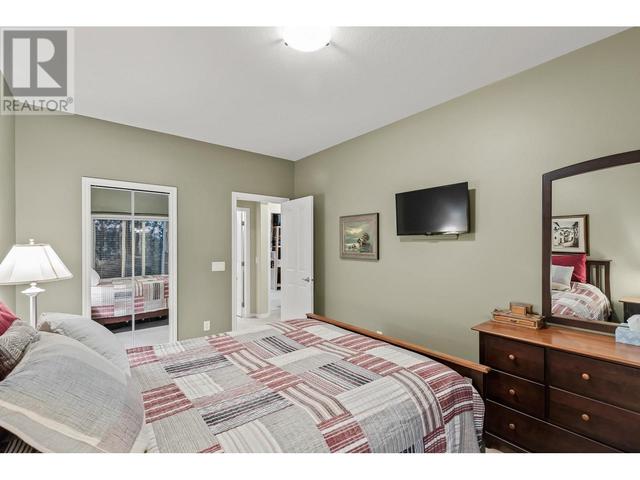 6 - 4520 Gallaghers Lookout, House attached with 3 bedrooms, 2 bathrooms and 4 parking in Kelowna BC | Image 39