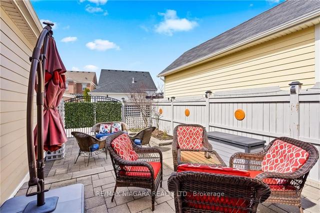 5 Kirby St, House semidetached with 2 bedrooms, 4 bathrooms and 1 parking in Niagara on the Lake ON | Image 27