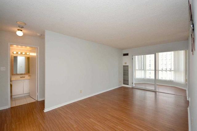 507 - 145 Hillcrest Ave, Condo with 1 bedrooms, 1 bathrooms and 1 parking in Mississauga ON | Image 37